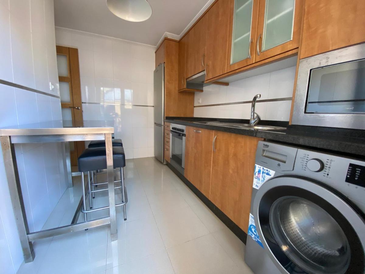 Apartamento A 5 Min Caminando De La Playa Sta. Cristina, โอเลรอส ภายนอก รูปภาพ