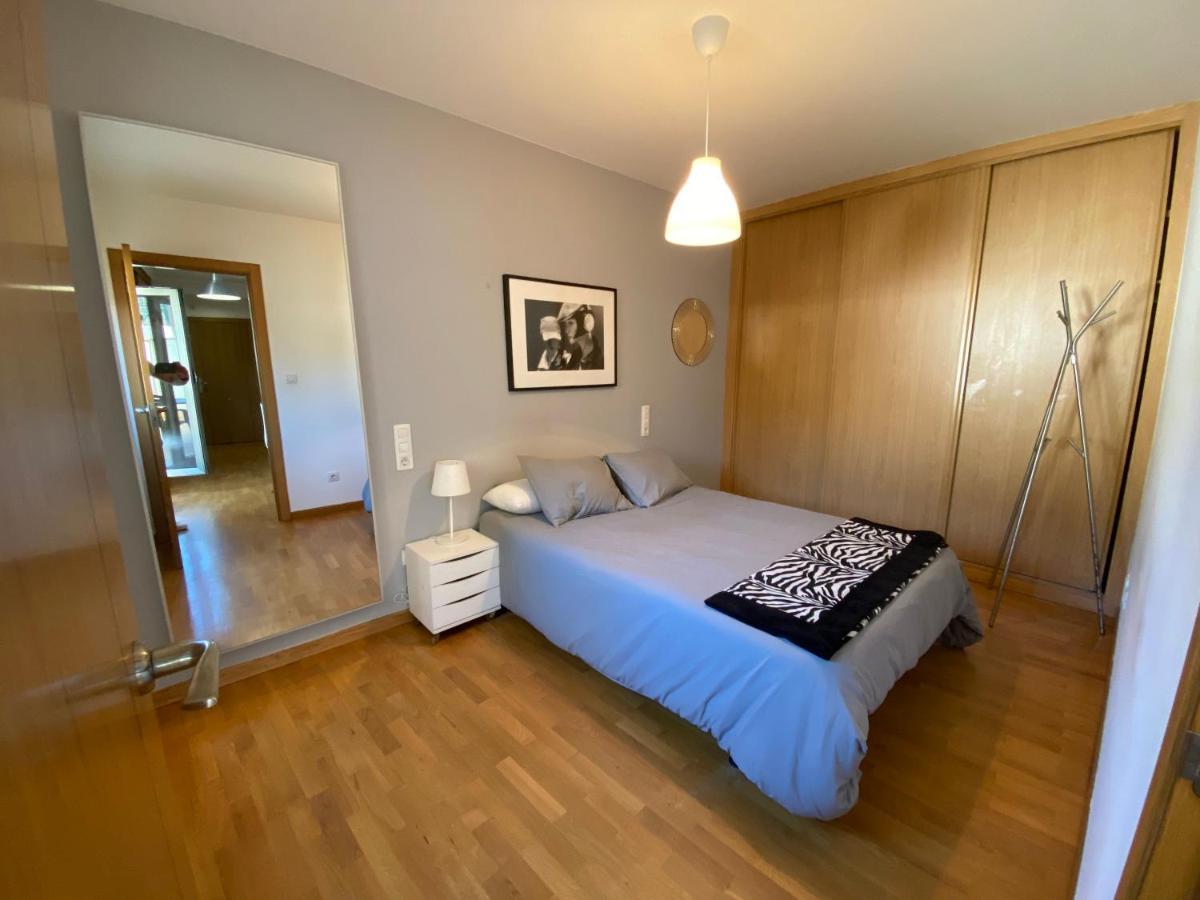 Apartamento A 5 Min Caminando De La Playa Sta. Cristina, โอเลรอส ภายนอก รูปภาพ